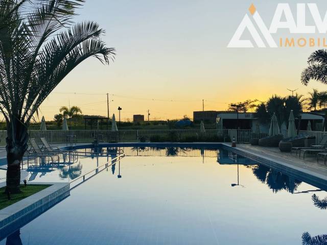 CASA EM CONDOMÍNIO para Compra em Feira de Santana - 3