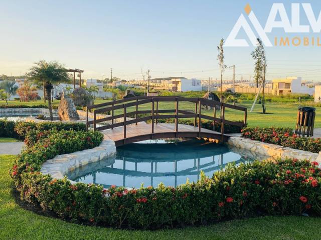 CASA EM CONDOMÍNIO para Compra em Feira de Santana - 2