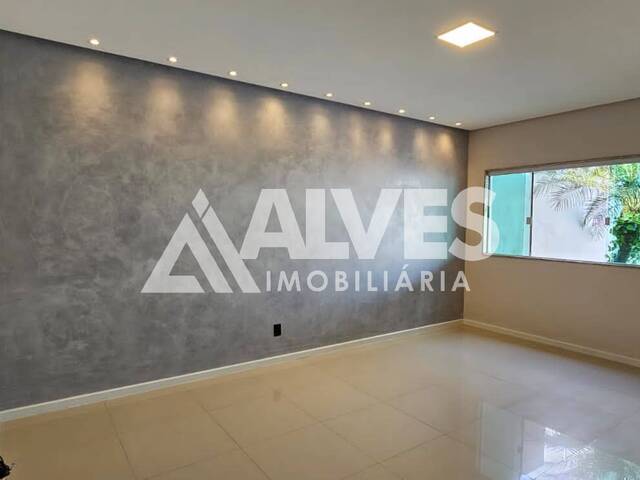 CASA para Compra em Feira de Santana - 4