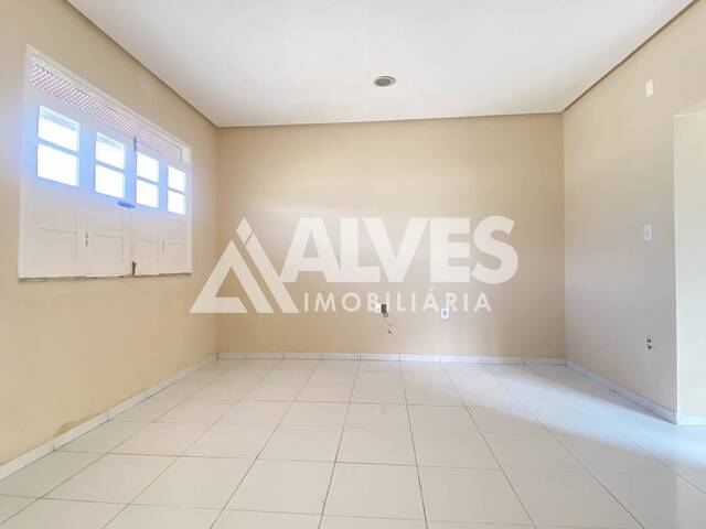 CASA para Aluguel em Feira de Santana - 5