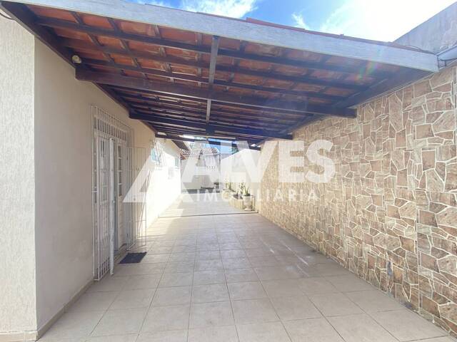 CASA para Aluguel em Feira de Santana - 3