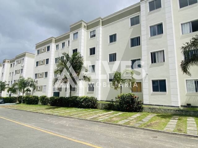 APARTAMENTO para Compra em Feira de Santana - 2