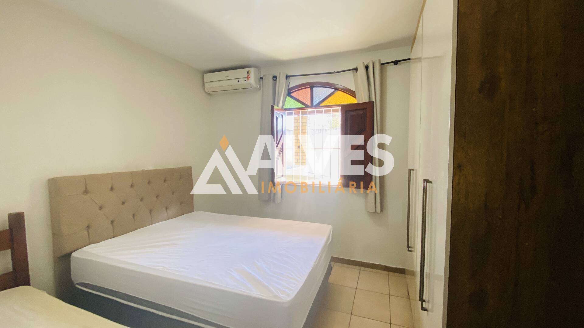 Casa, 4 quartos, 200 m² - Foto 13