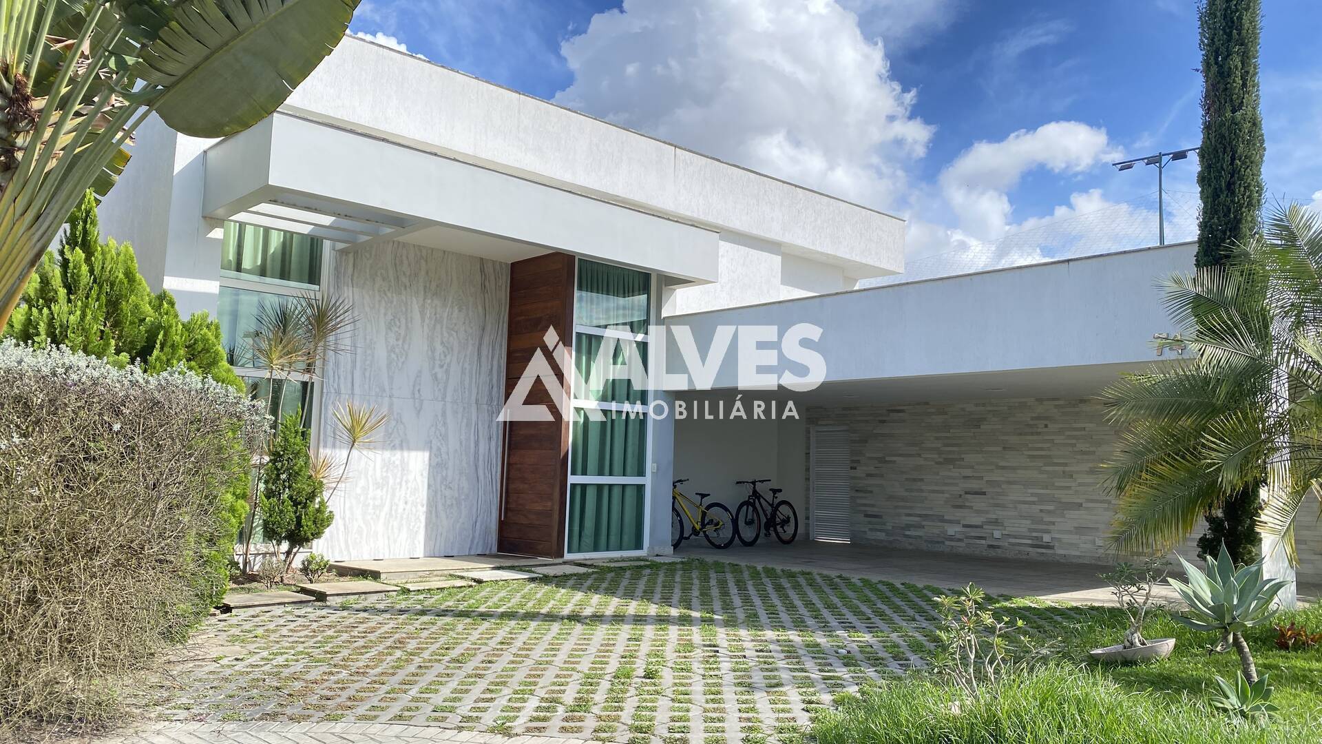 Casa de Condomínio à venda com 4 quartos, 401m² - Foto 3
