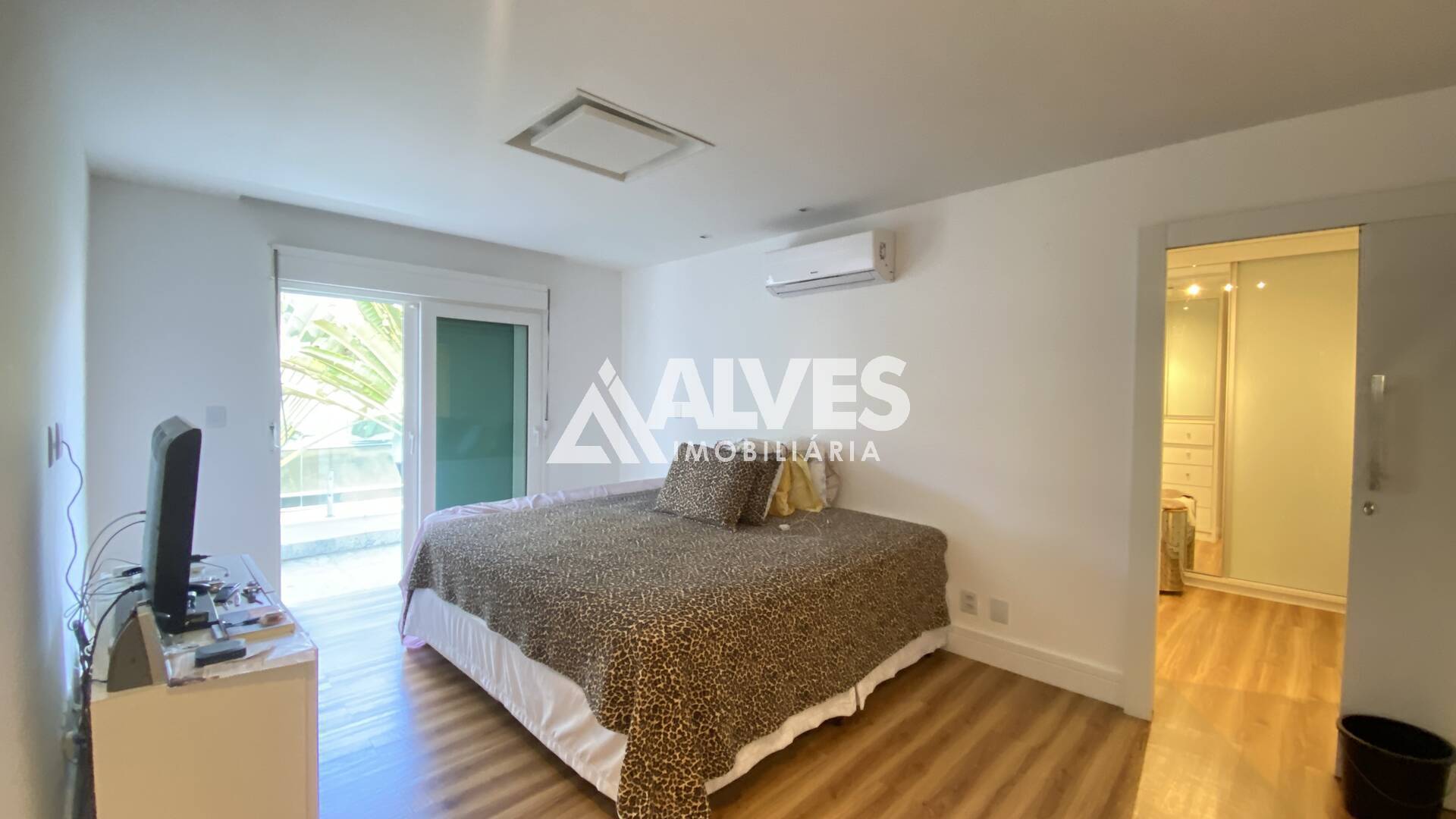 Casa de Condomínio à venda com 4 quartos, 401m² - Foto 34
