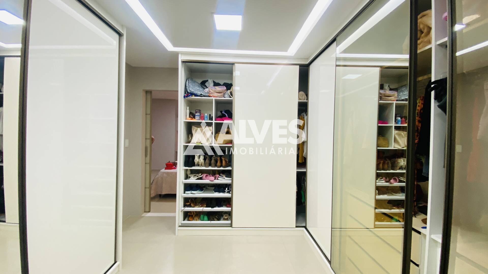 Casa de Condomínio à venda com 3 quartos, 200m² - Foto 23