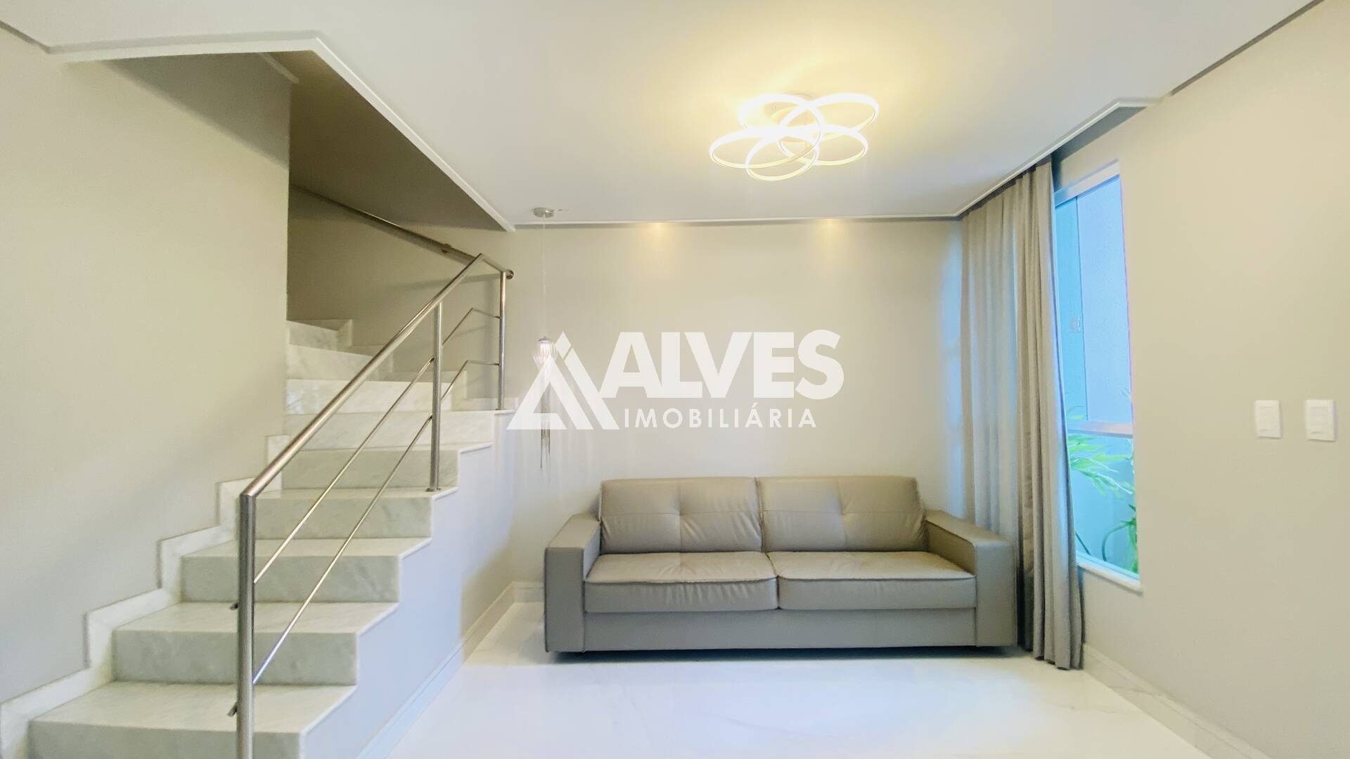Casa de Condomínio à venda com 3 quartos, 200m² - Foto 3