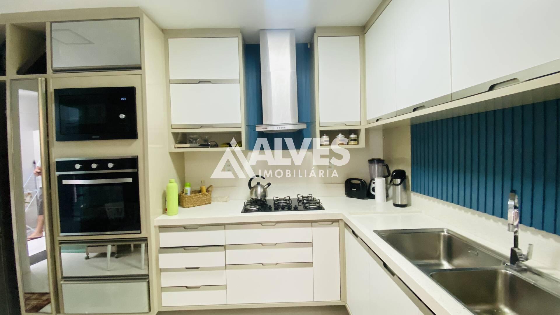 Casa de Condomínio à venda com 3 quartos, 200m² - Foto 11