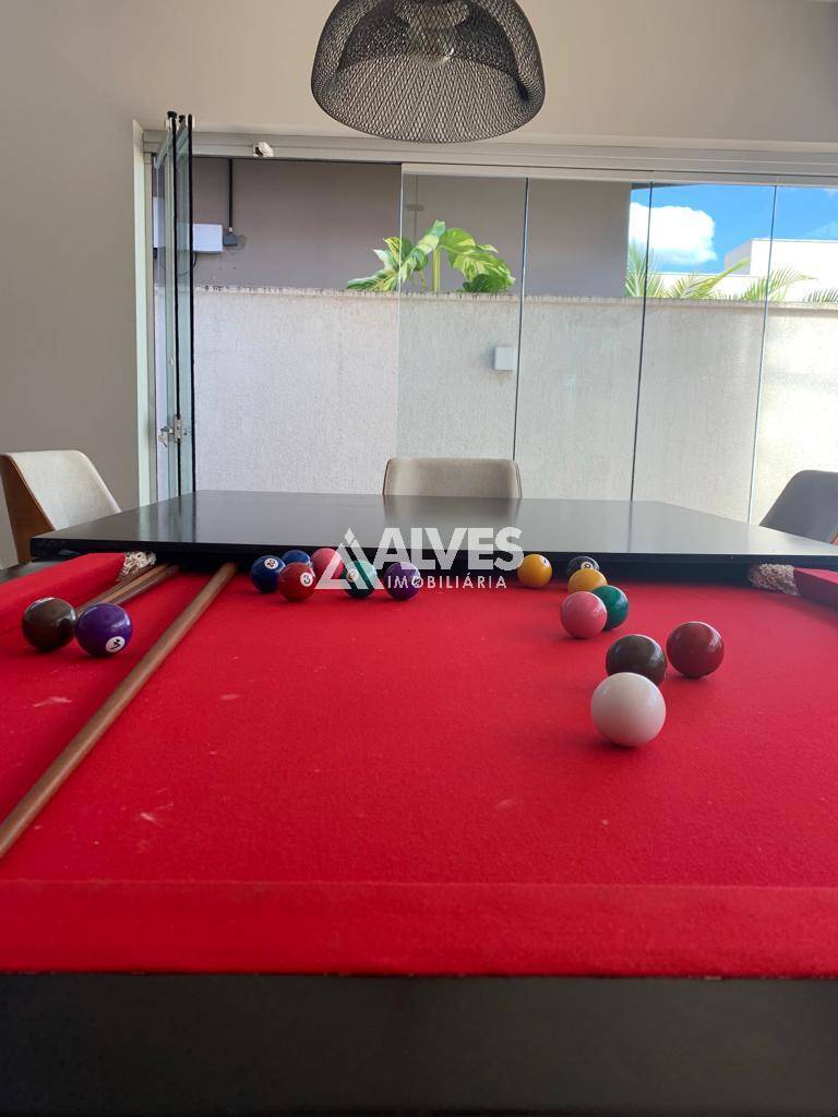 Casa de Condomínio à venda com 4 quartos, 273m² - Foto 12