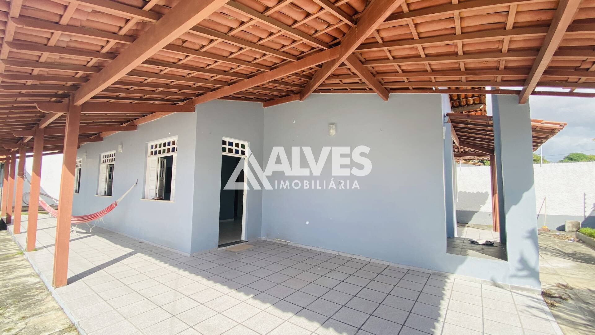 Casa à venda com 5 quartos, 200m² - Foto 10