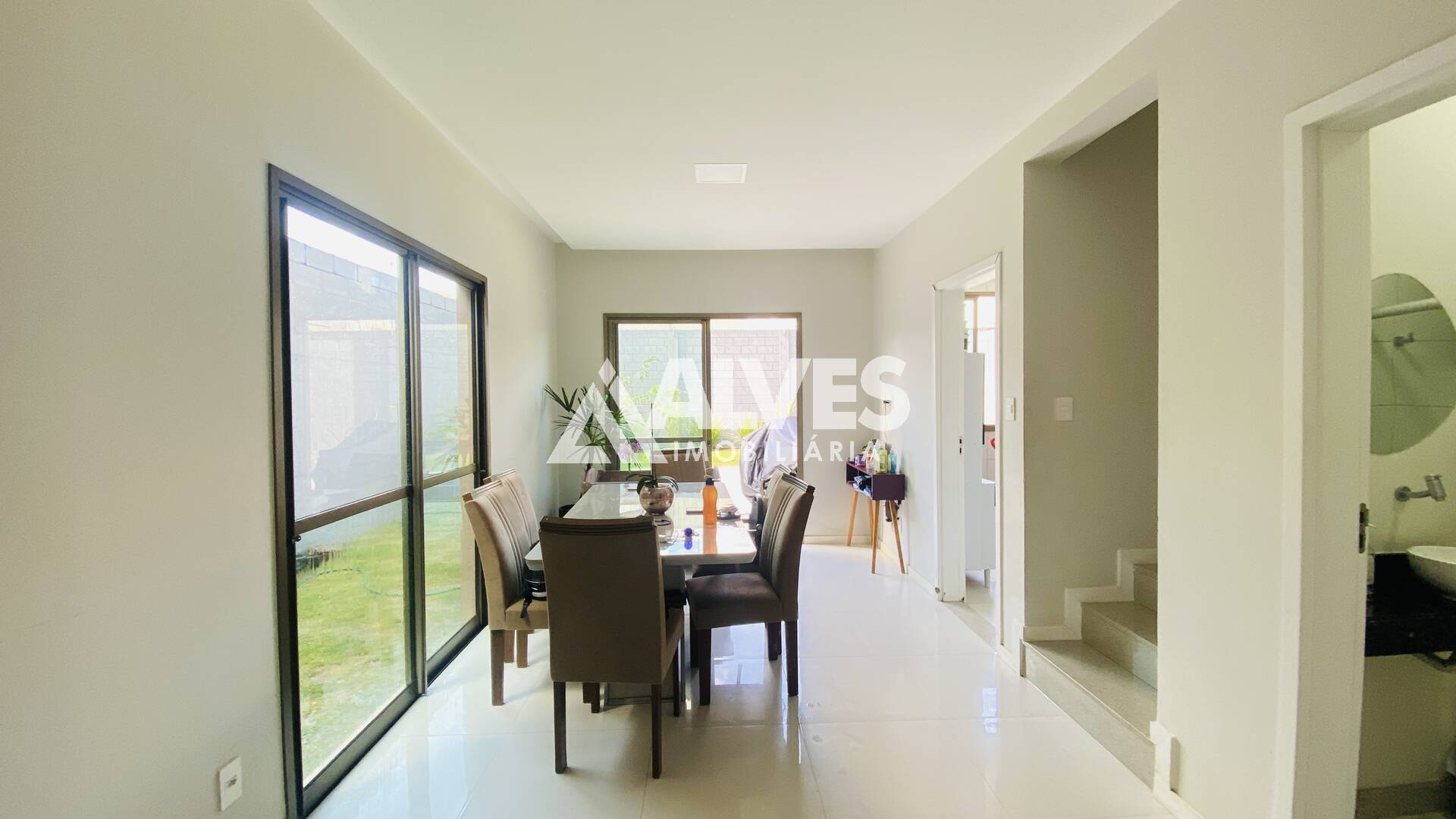 Casa de Condomínio à venda com 3 quartos, 90m² - Foto 3