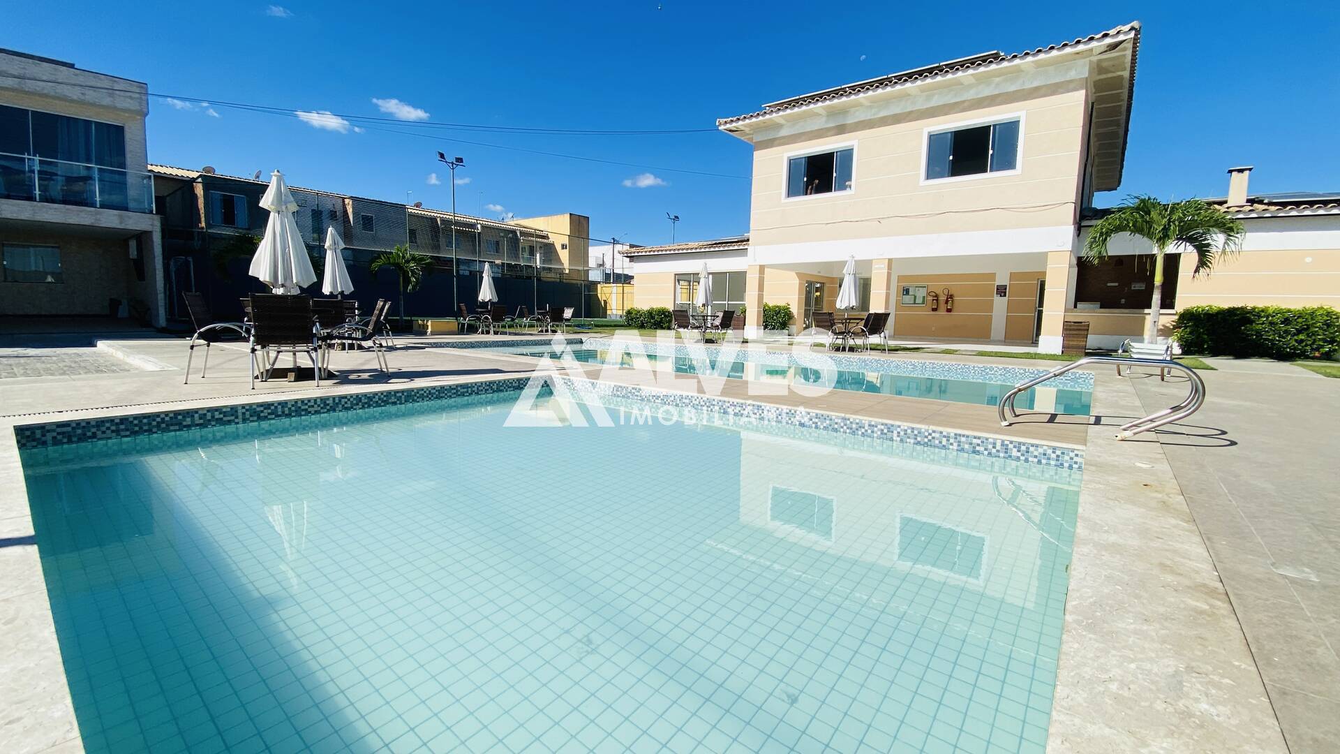 Casa à venda com 3 quartos, 100m² - Foto 29