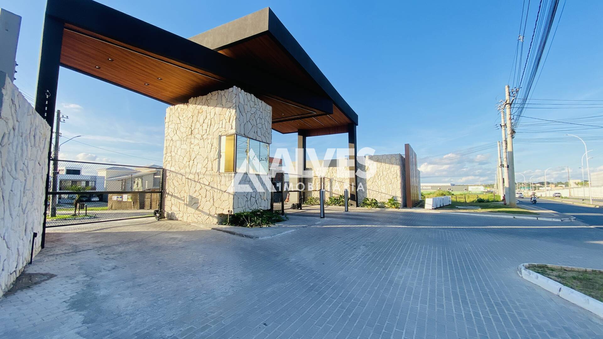 Casa de Condomínio à venda com 4 quartos, 278m² - Foto 39