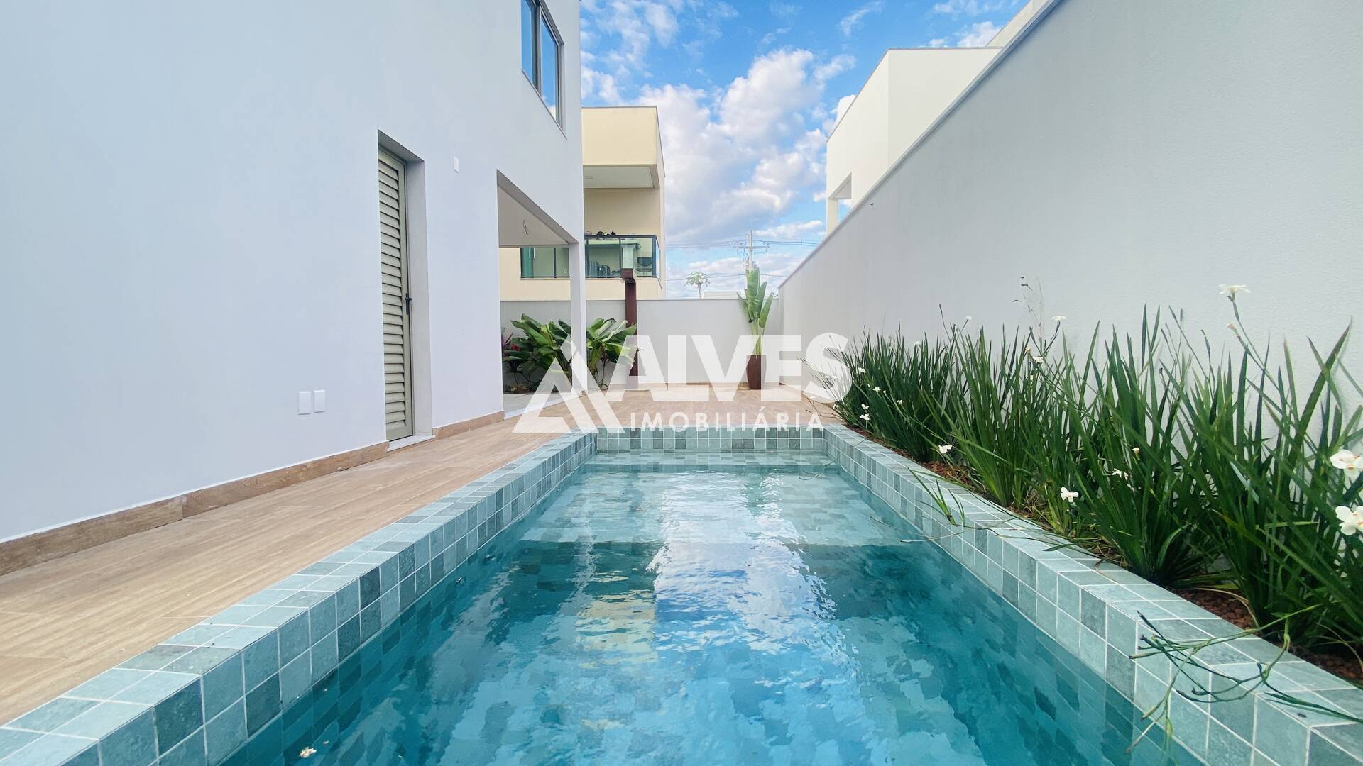 Casa de Condomínio à venda com 4 quartos, 225m² - Foto 57