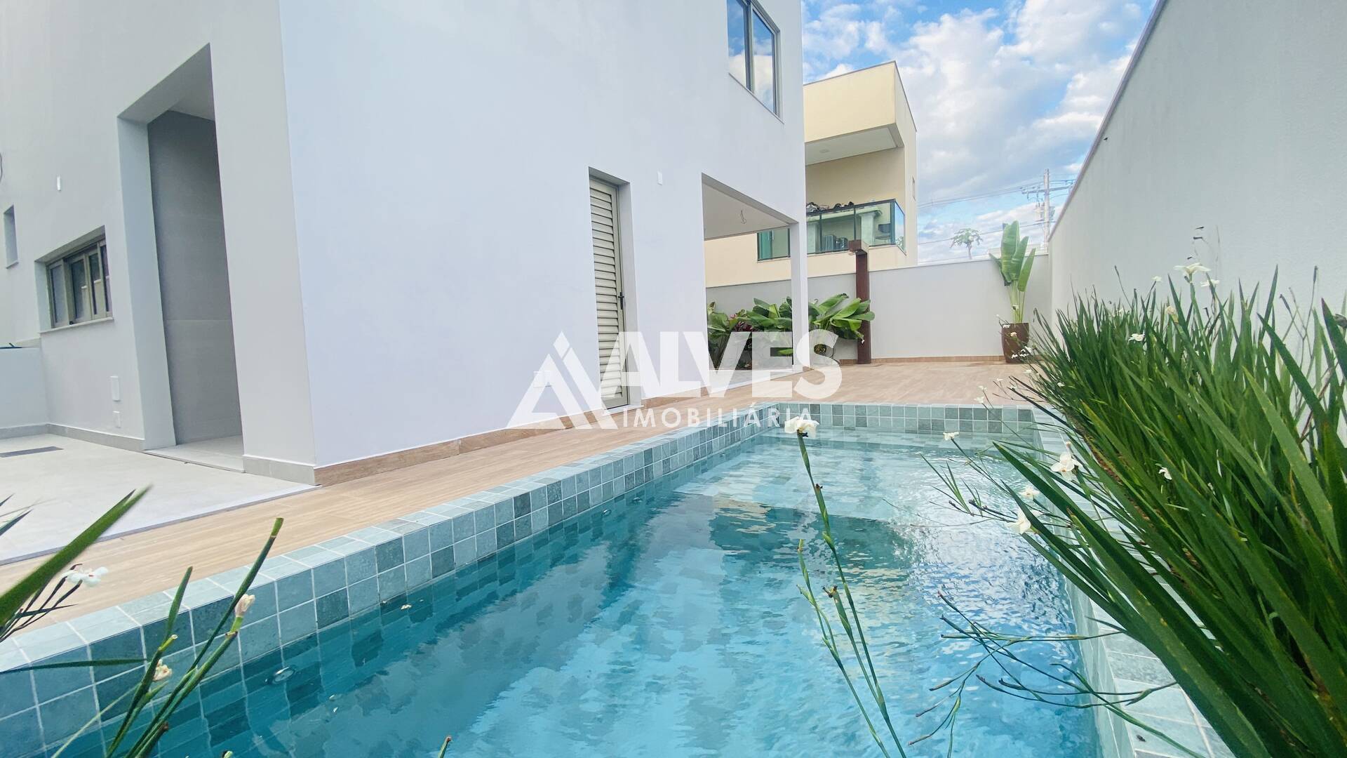 Casa de Condomínio à venda com 4 quartos, 225m² - Foto 62