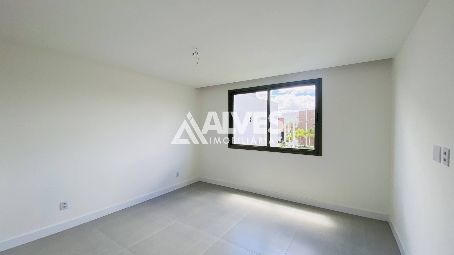 Casa de Condomínio à venda com 4 quartos, 225m² - Foto 15