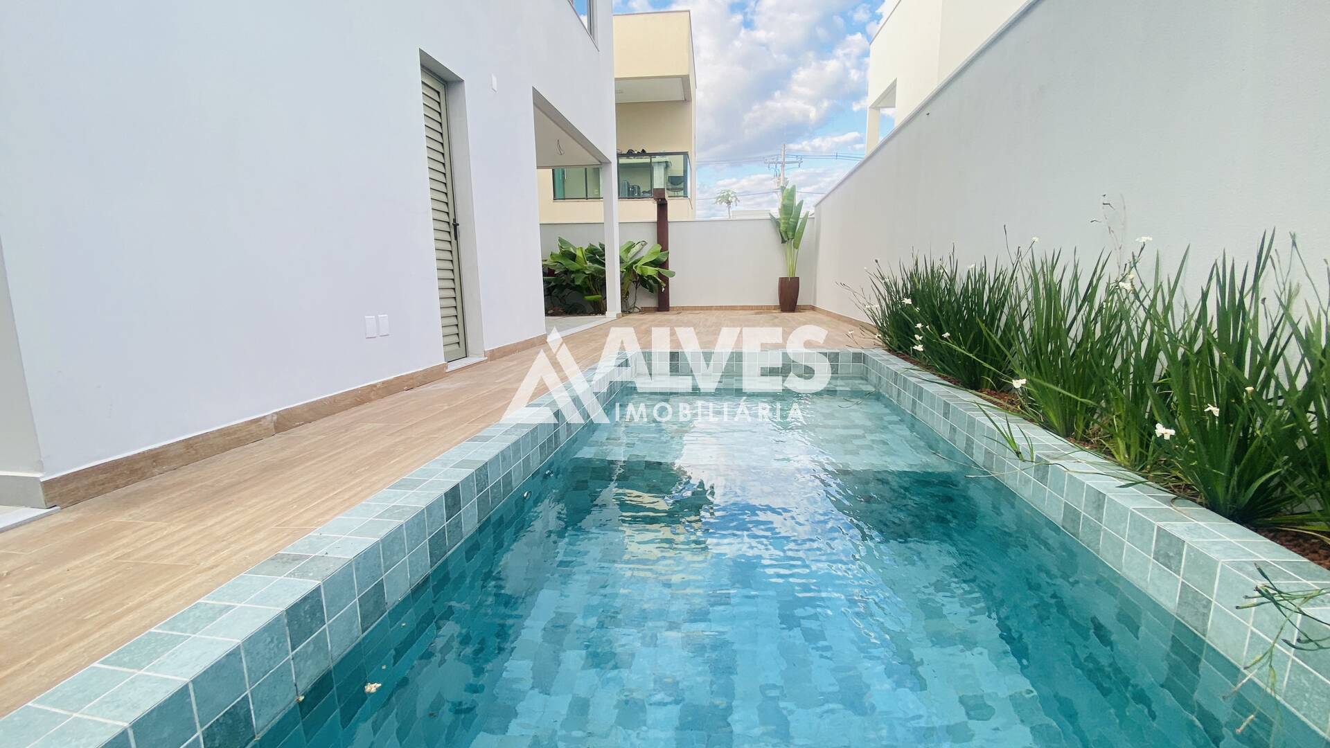 Casa de Condomínio à venda com 4 quartos, 225m² - Foto 61