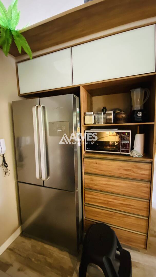 Casa de Condomínio à venda com 3 quartos, 200m² - Foto 25