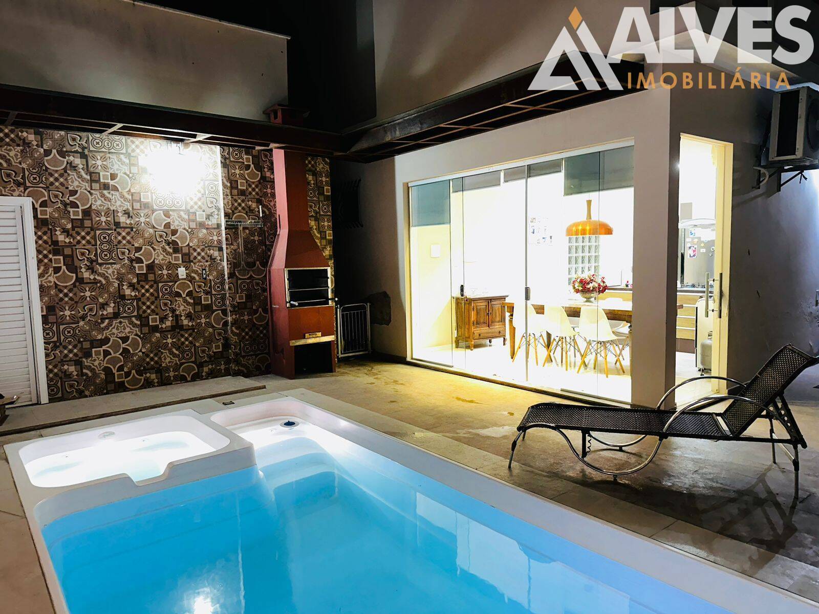 Casa, 4 quartos, 300 m² - Foto 2