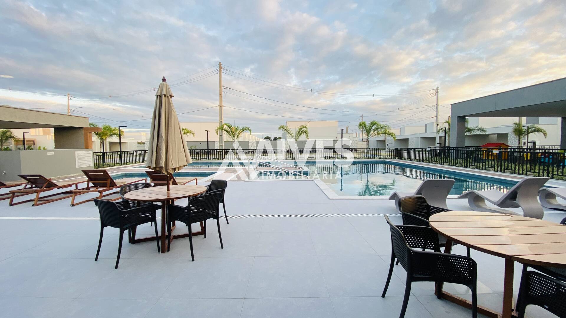 Casa de Condomínio à venda com 3 quartos, 116m² - Foto 9