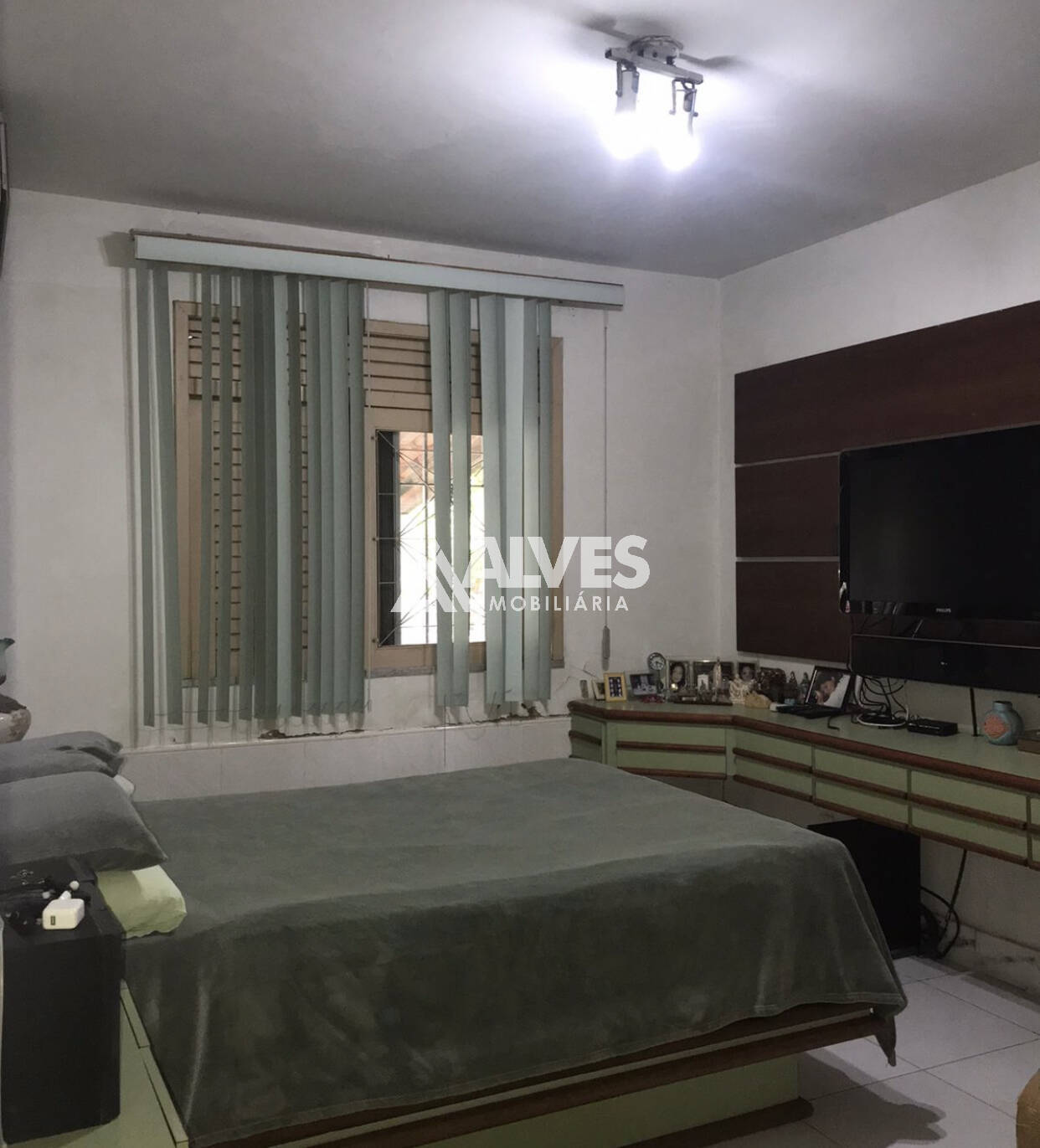Casa à venda com 4 quartos, 200m² - Foto 27