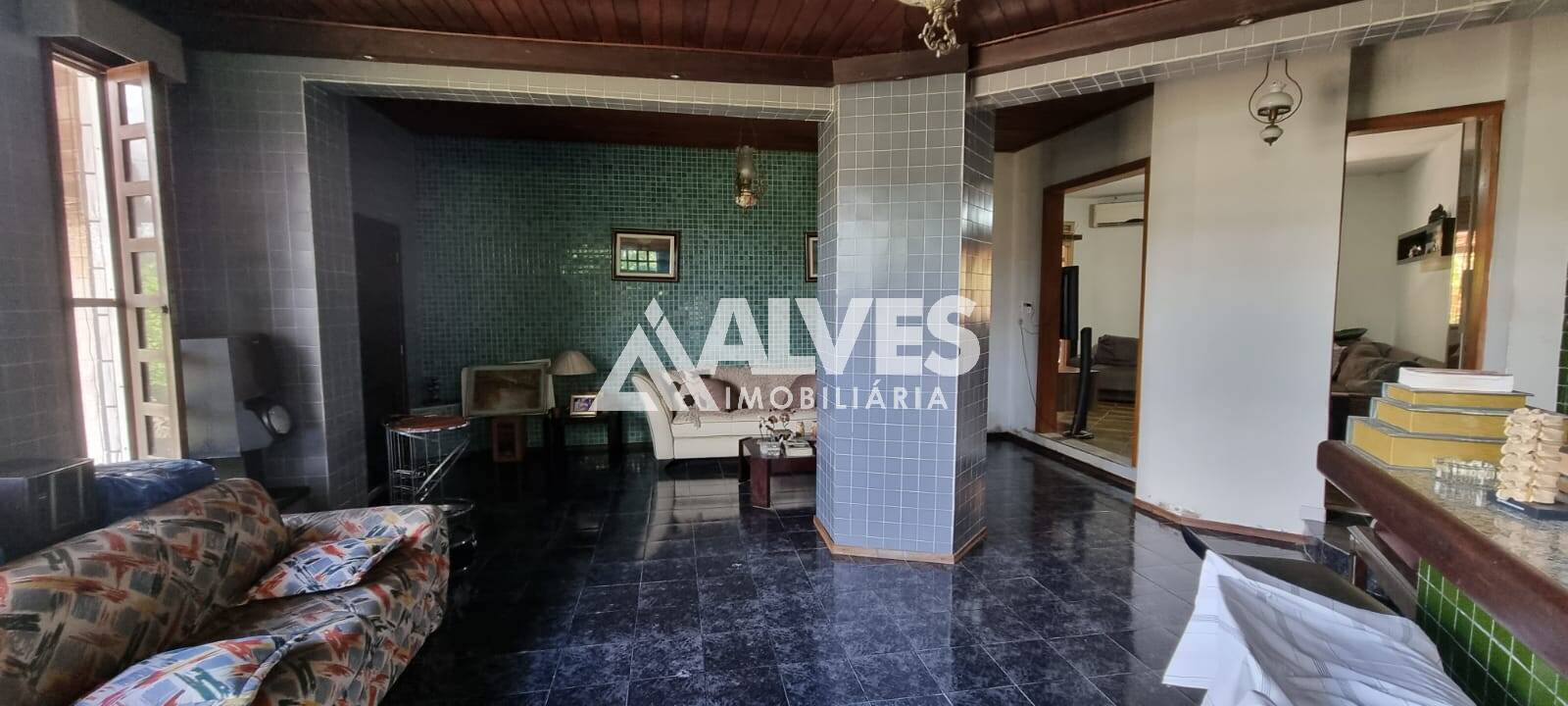 Casa à venda com 4 quartos, 200m² - Foto 14