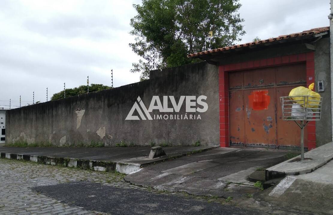 Casa à venda com 4 quartos, 200m² - Foto 46