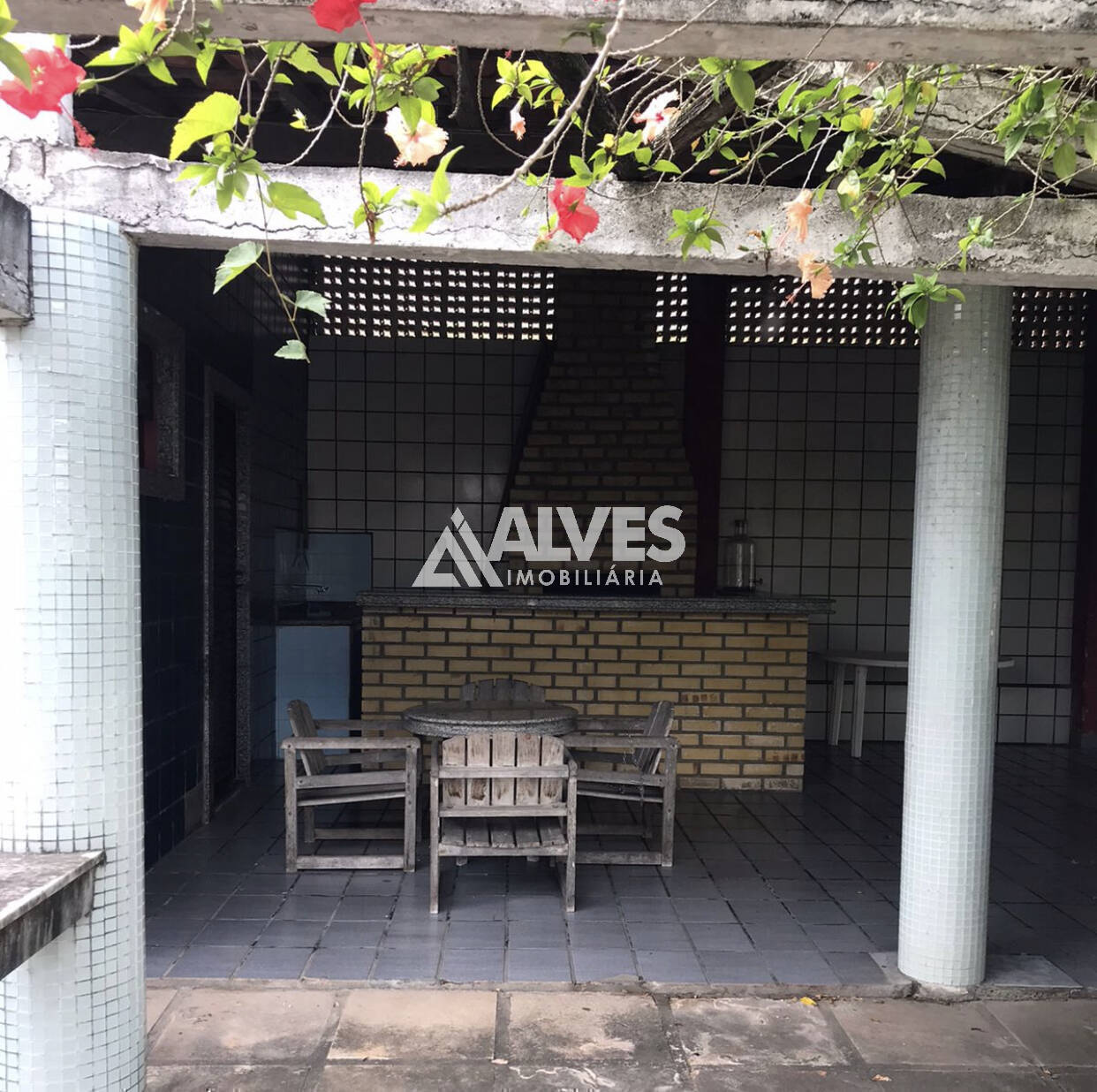Casa à venda com 4 quartos, 200m² - Foto 15