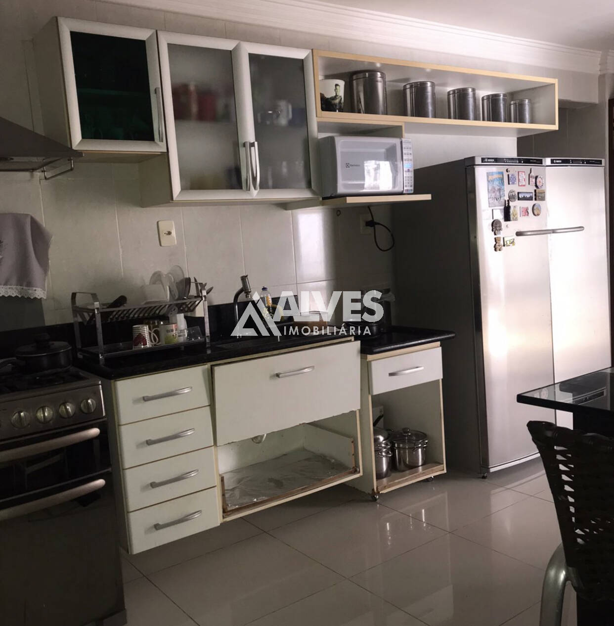 Casa à venda com 4 quartos, 200m² - Foto 19
