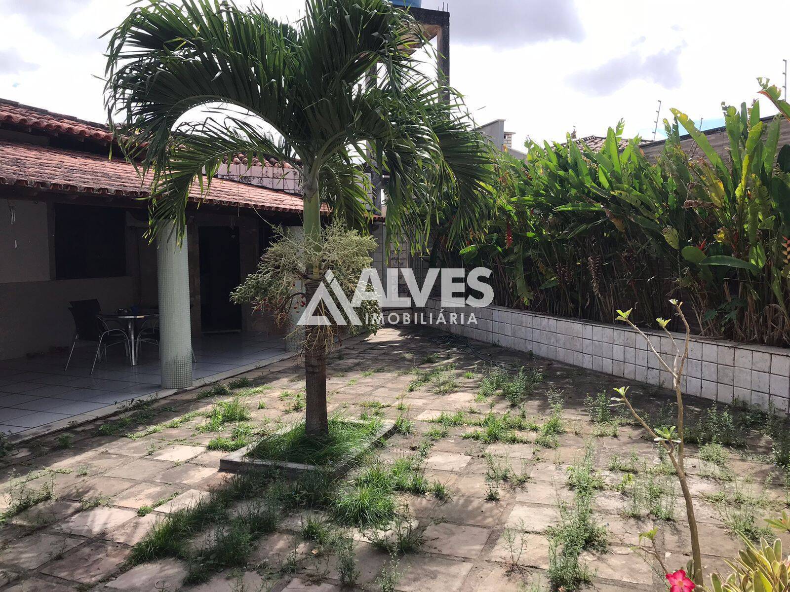 Casa à venda com 4 quartos, 200m² - Foto 40