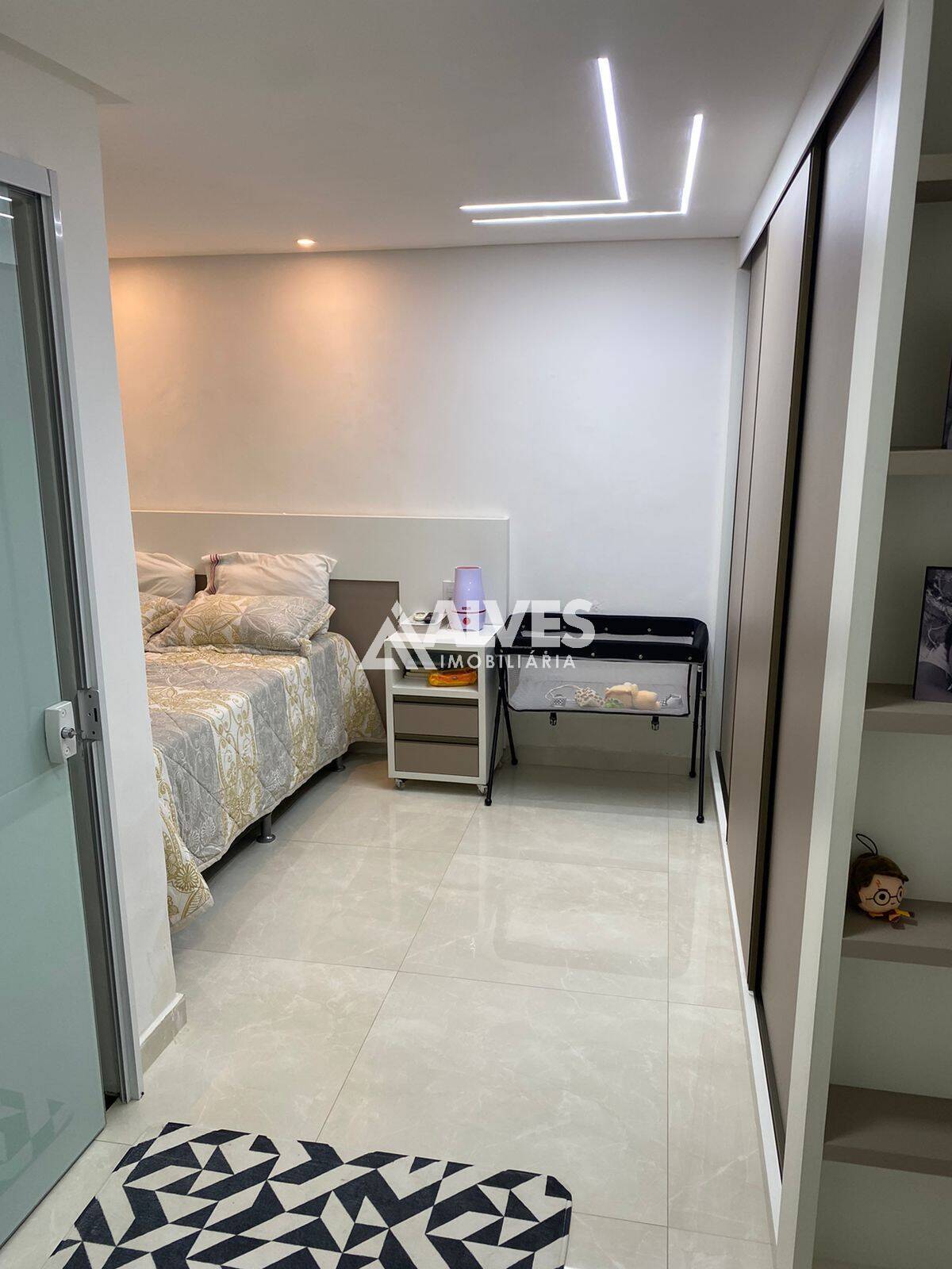 Casa à venda com 3 quartos, 150m² - Foto 11