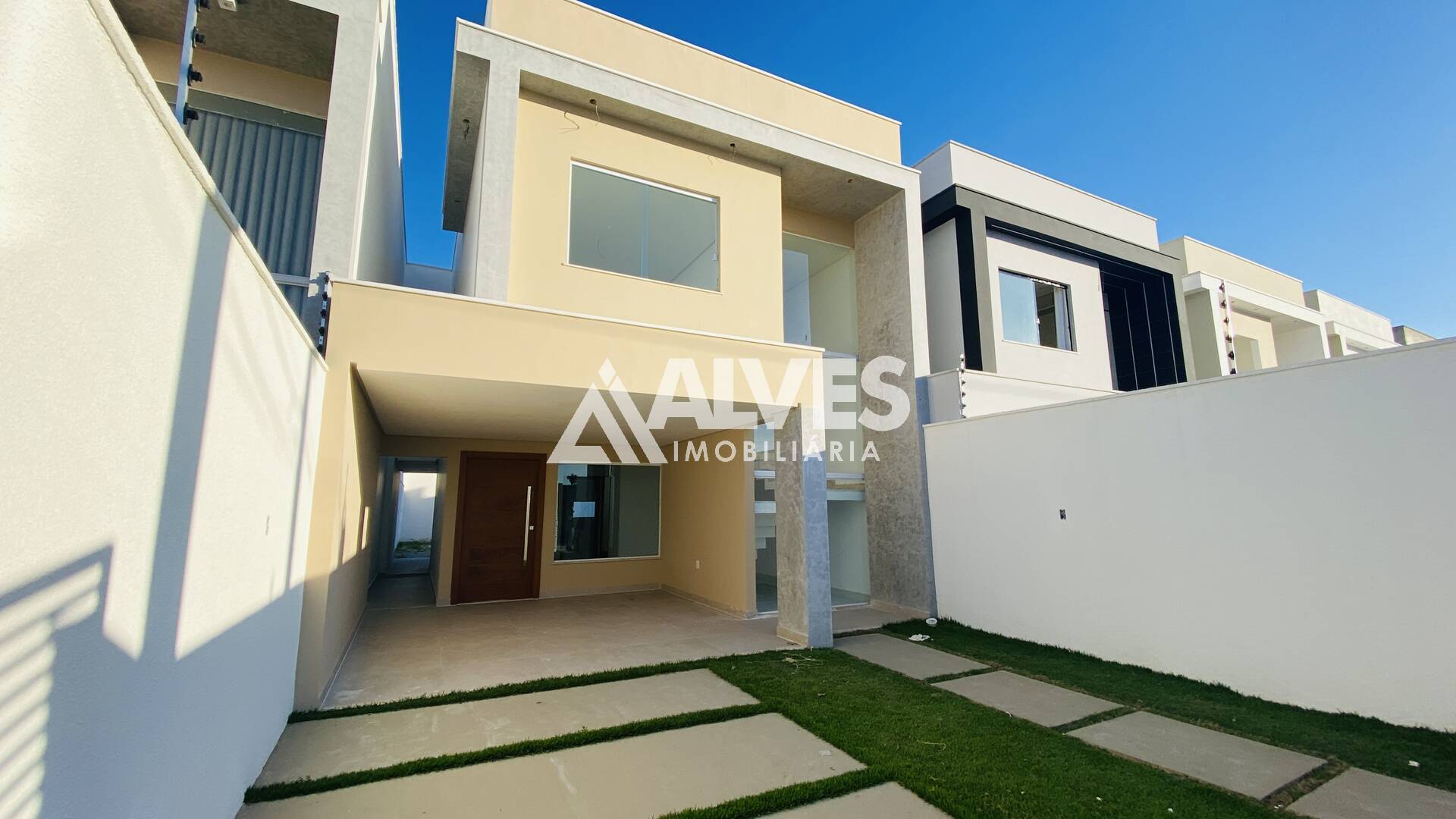Casa à venda com 3 quartos, 173m² - Foto 3