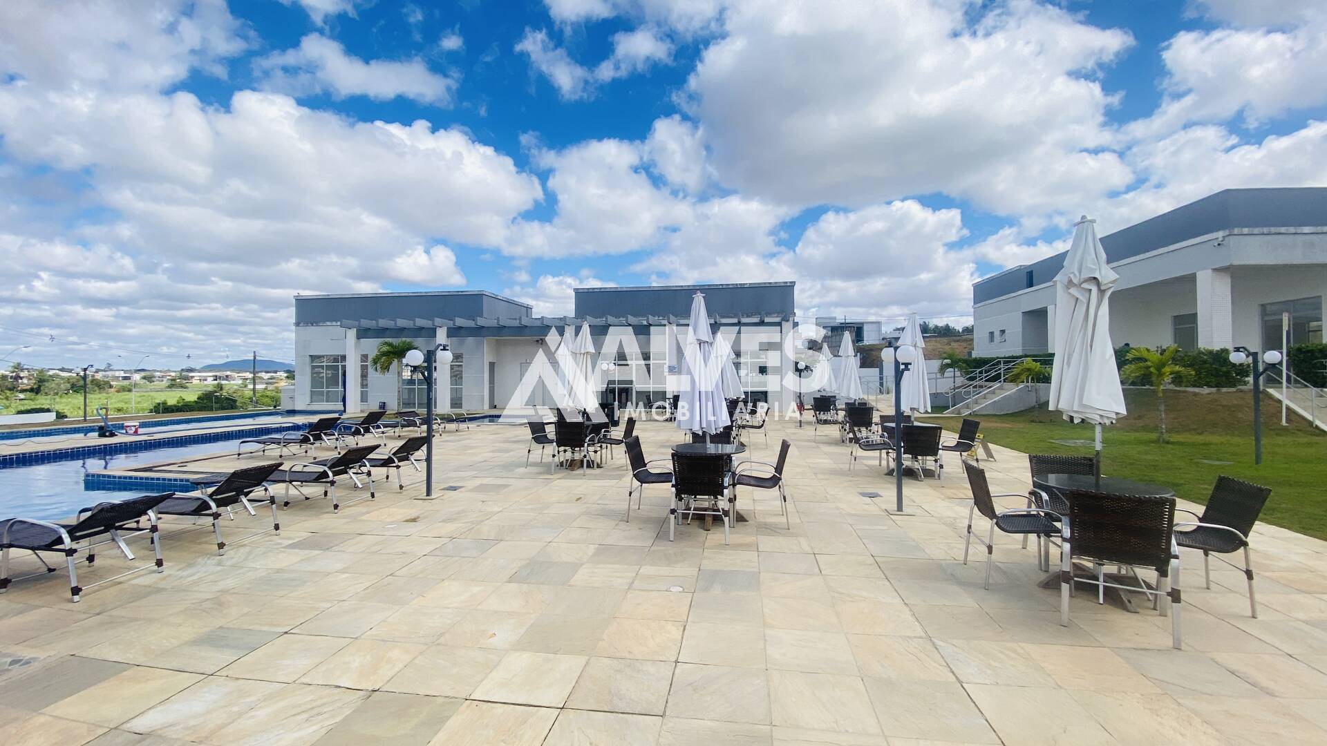 Casa de Condomínio à venda com 4 quartos, 263m² - Foto 46
