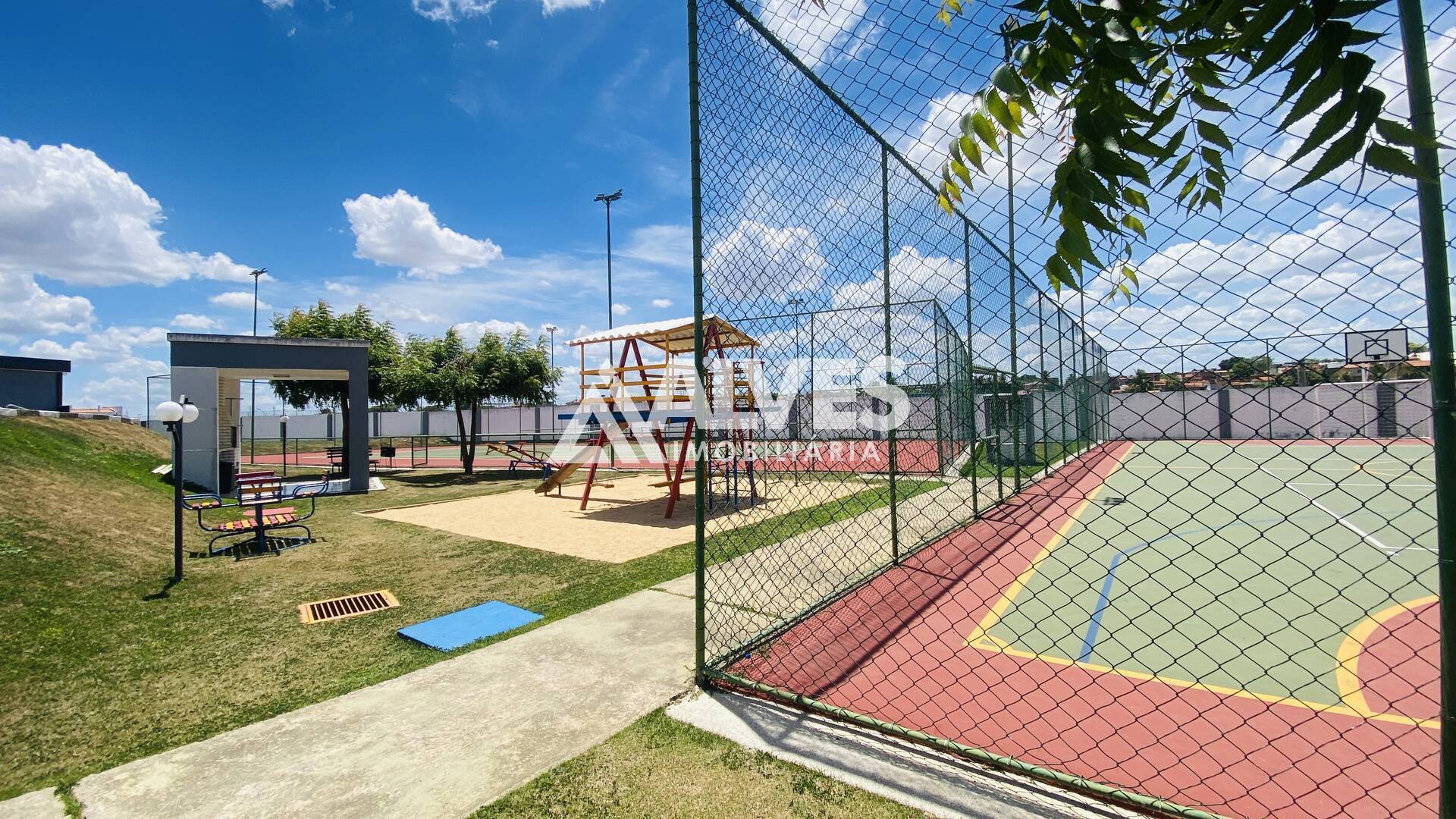 Casa de Condomínio à venda com 4 quartos, 263m² - Foto 58