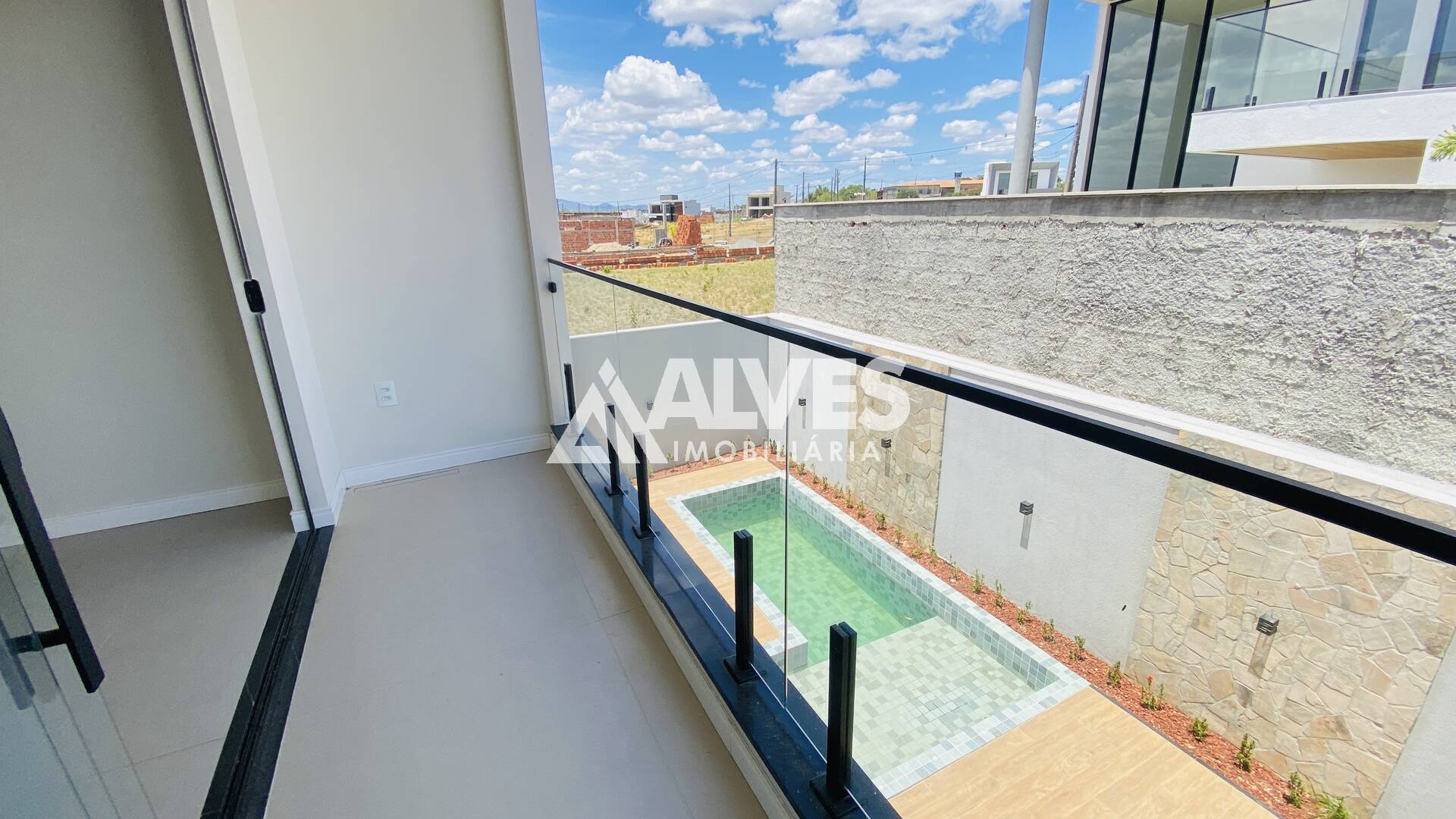 Casa de Condomínio à venda com 4 quartos, 263m² - Foto 32