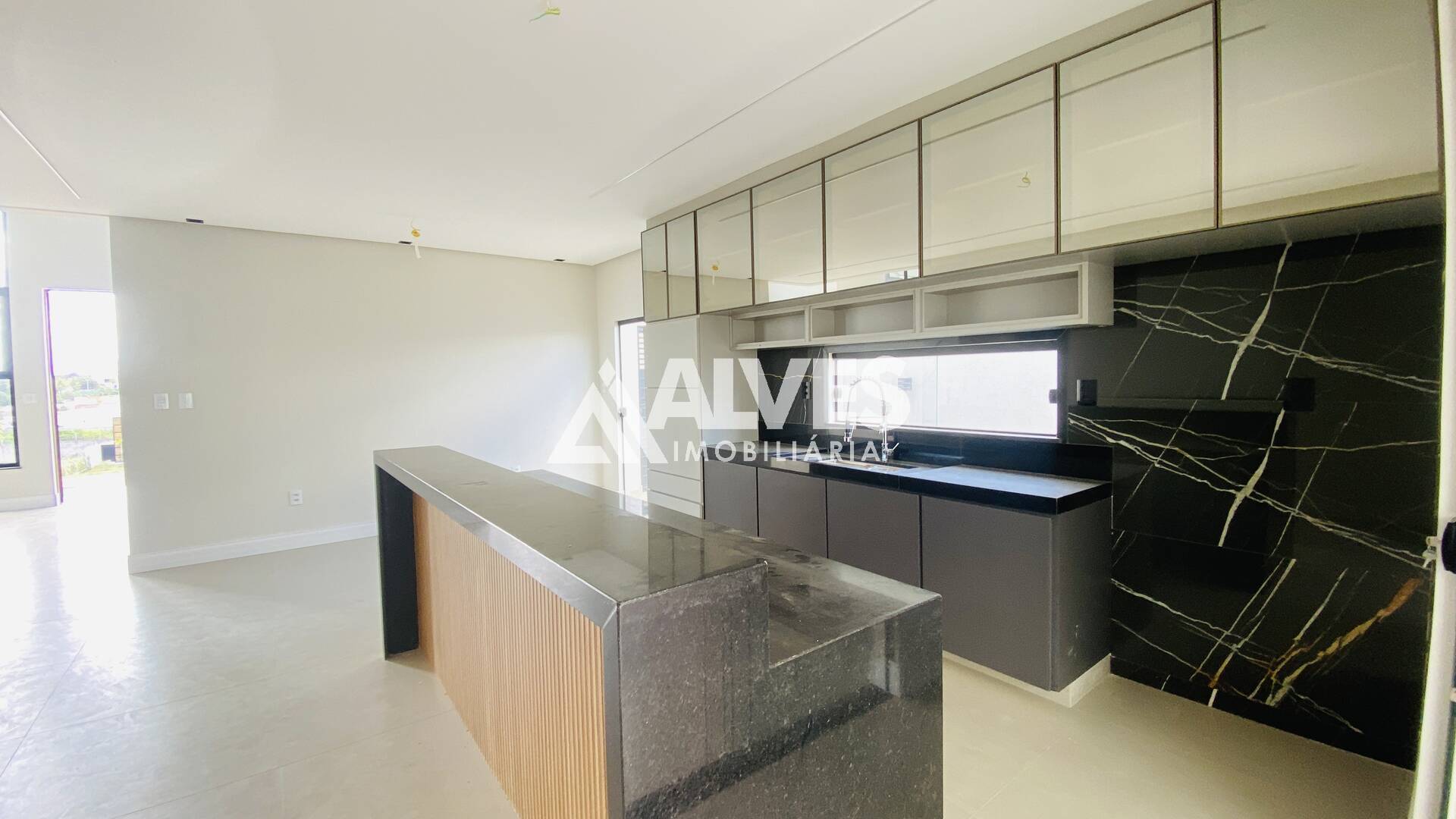 Casa de Condomínio à venda com 4 quartos, 263m² - Foto 8