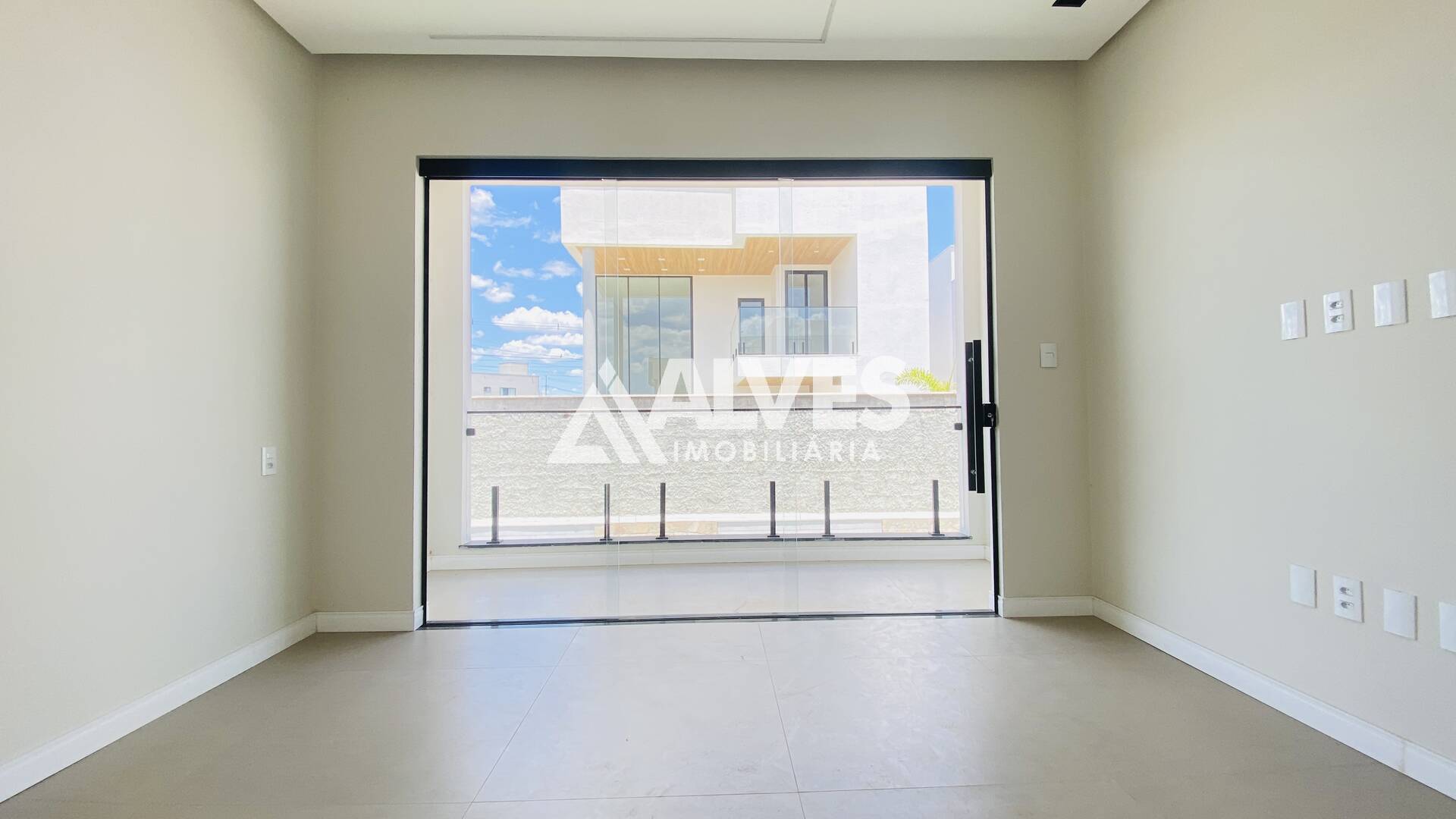 Casa de Condomínio à venda com 4 quartos, 263m² - Foto 25