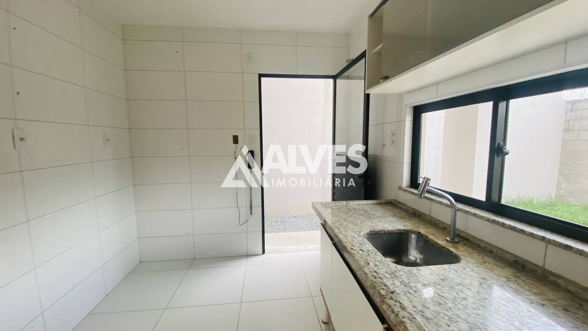Casa de Condomínio à venda com 3 quartos, 144m² - Foto 9