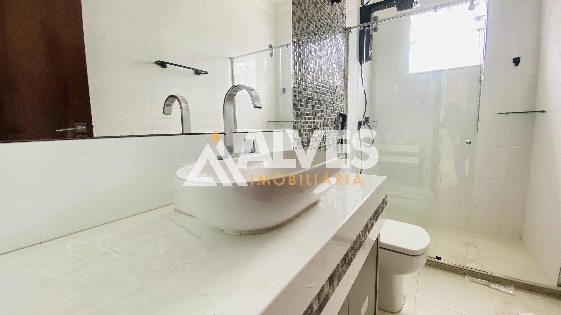 Casa, 4 quartos, 300 m² - Foto 25