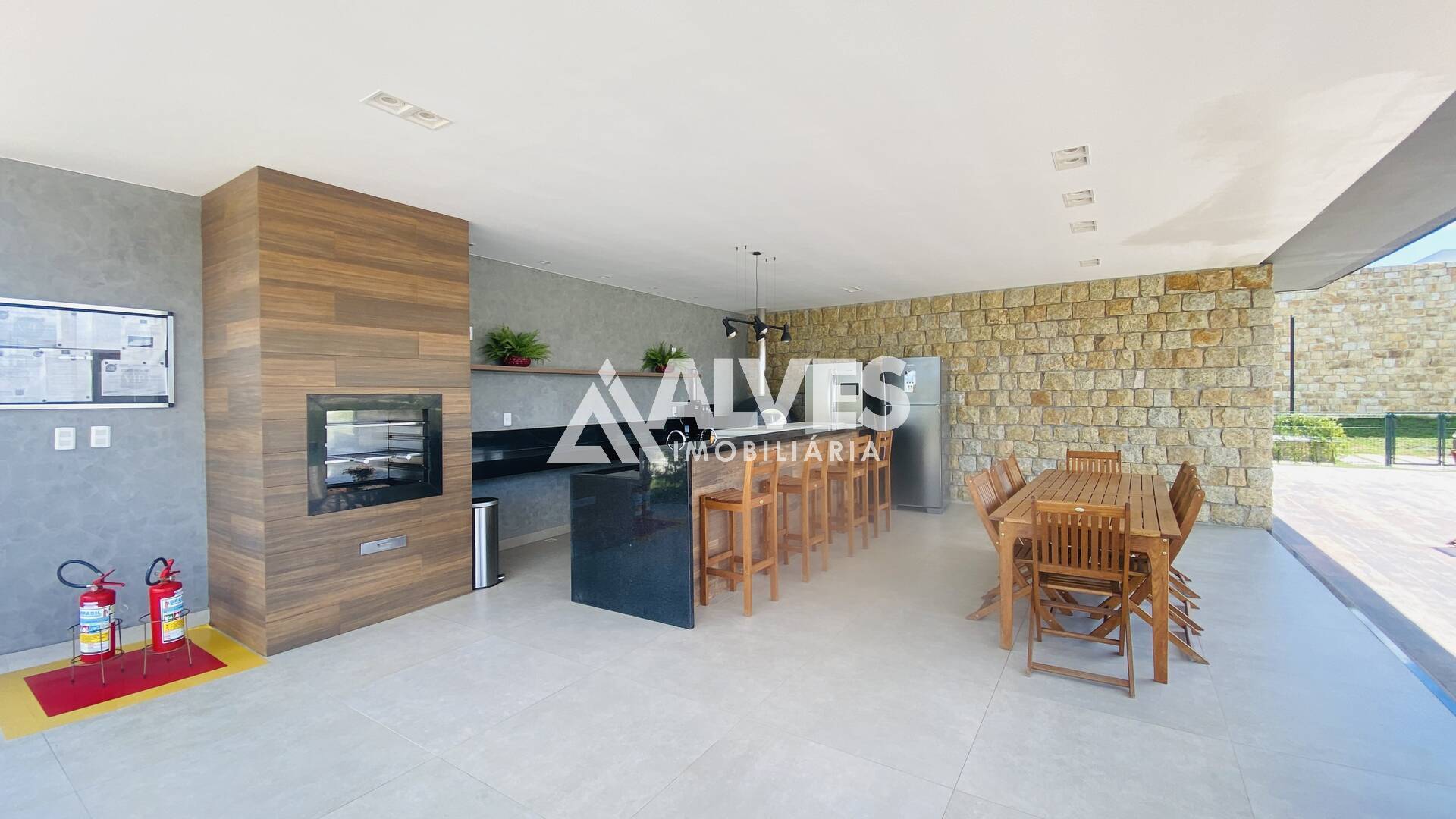 Casa de Condomínio à venda com 3 quartos, 110m² - Foto 2