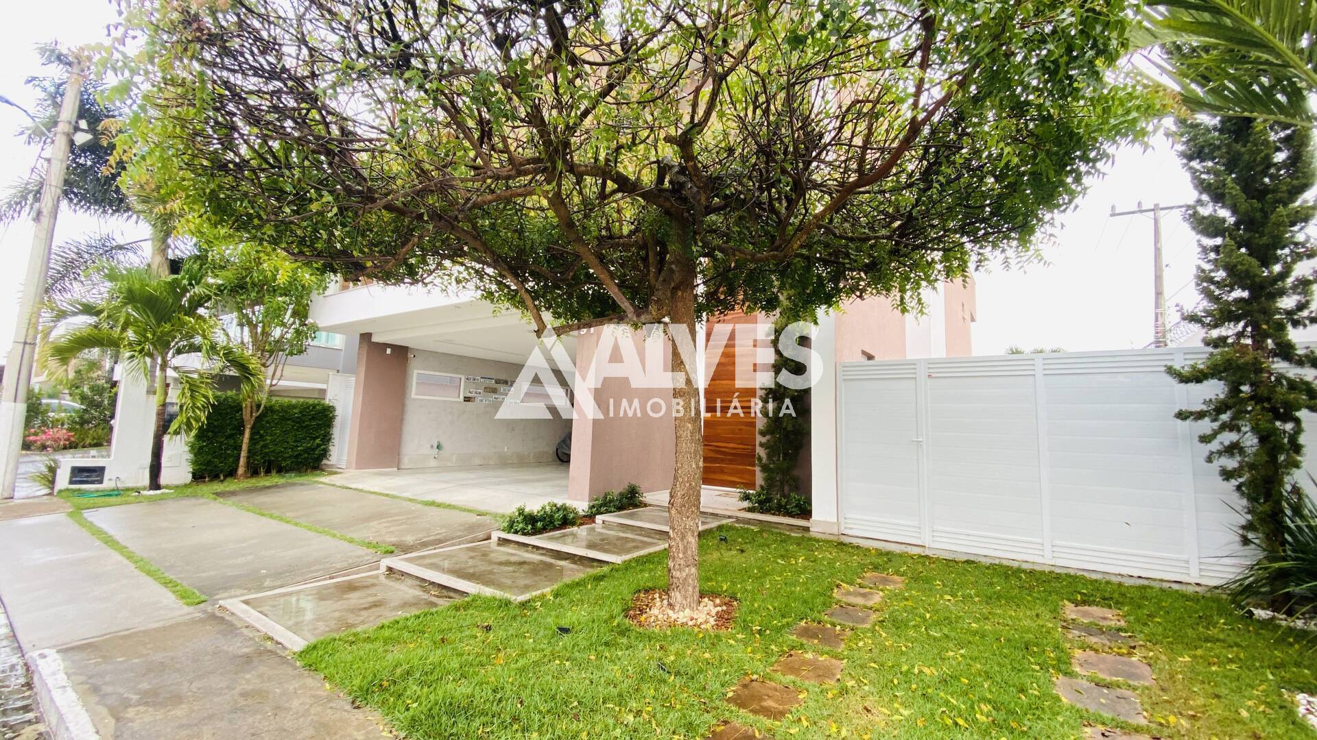 Casa de Condomínio à venda com 4 quartos, 372m² - Foto 7