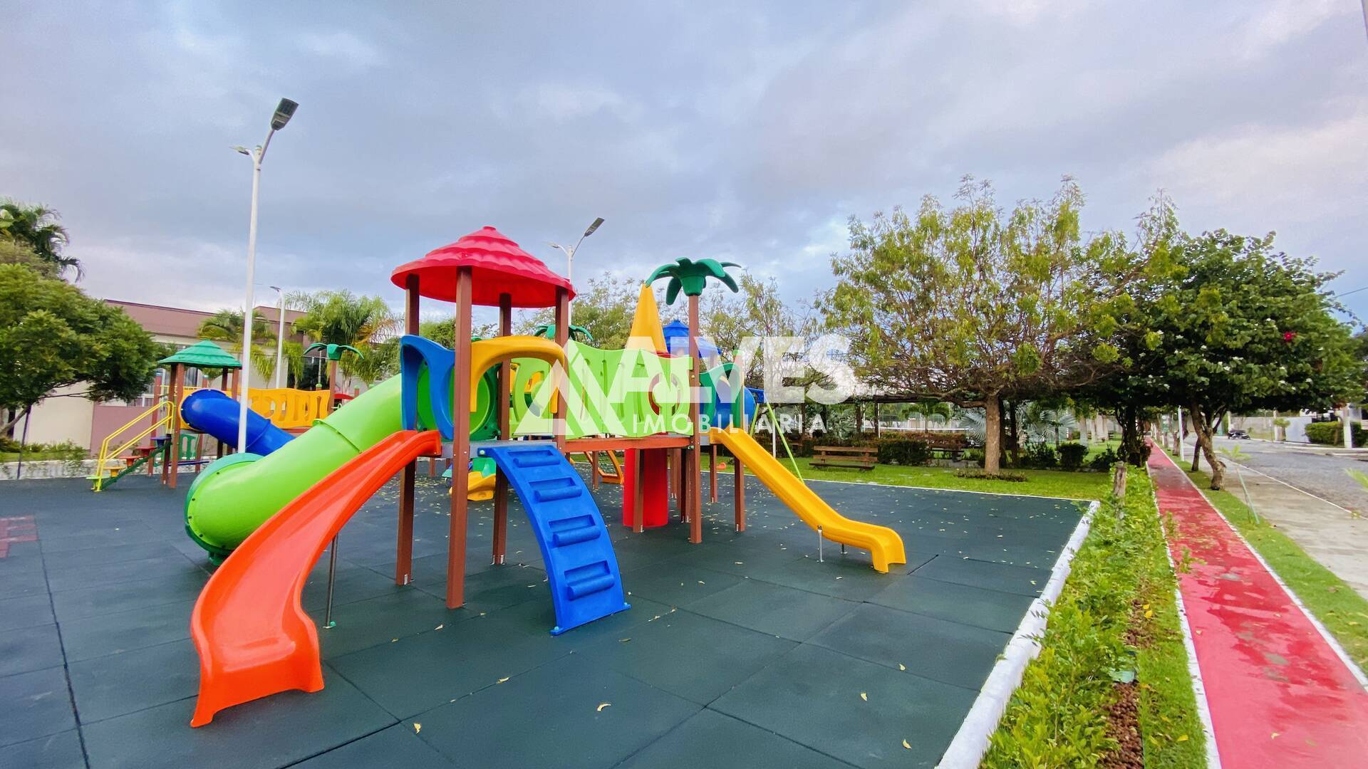 Casa de Condomínio à venda com 4 quartos, 372m² - Foto 31