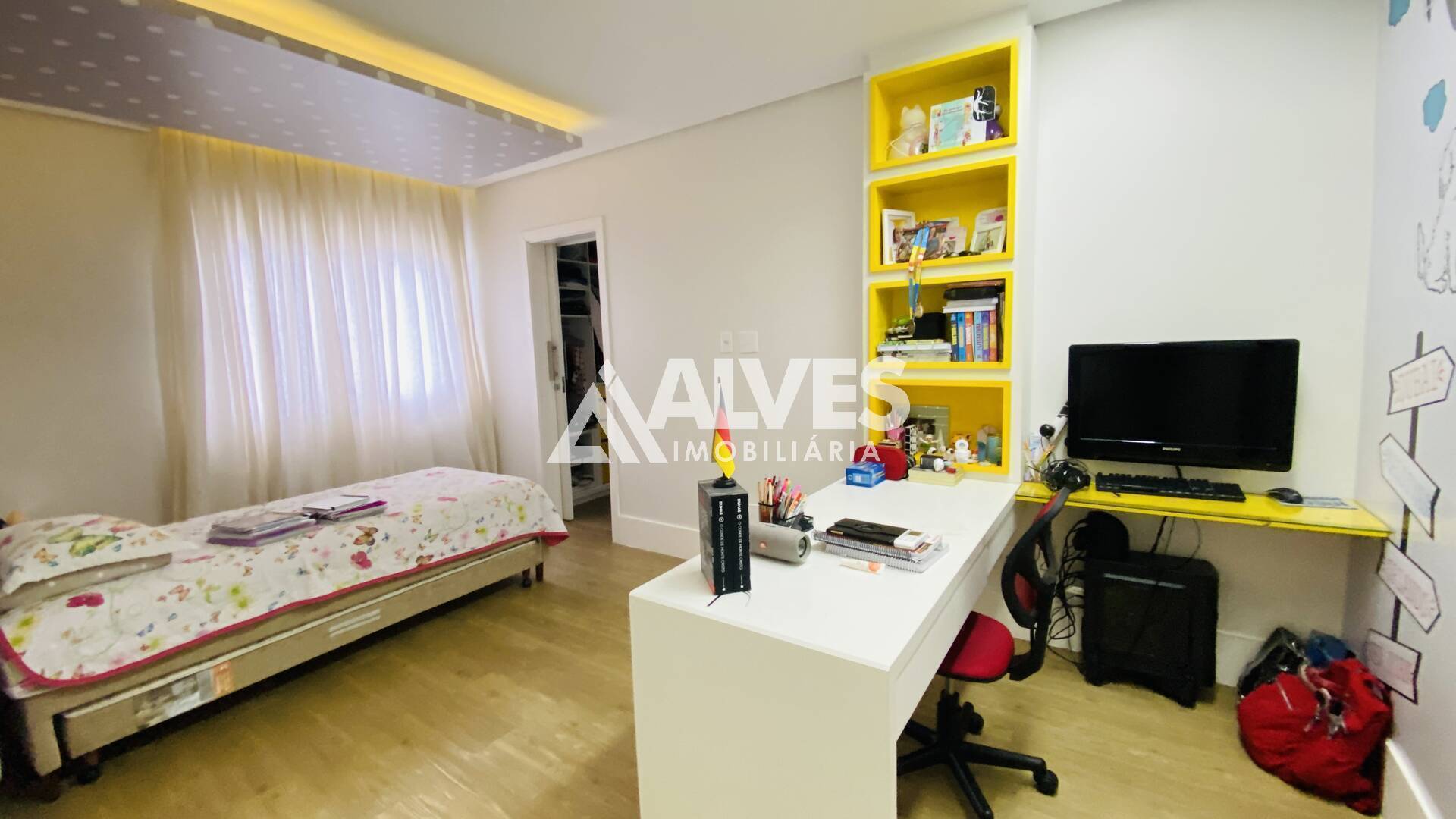 Casa de Condomínio à venda com 4 quartos, 372m² - Foto 22