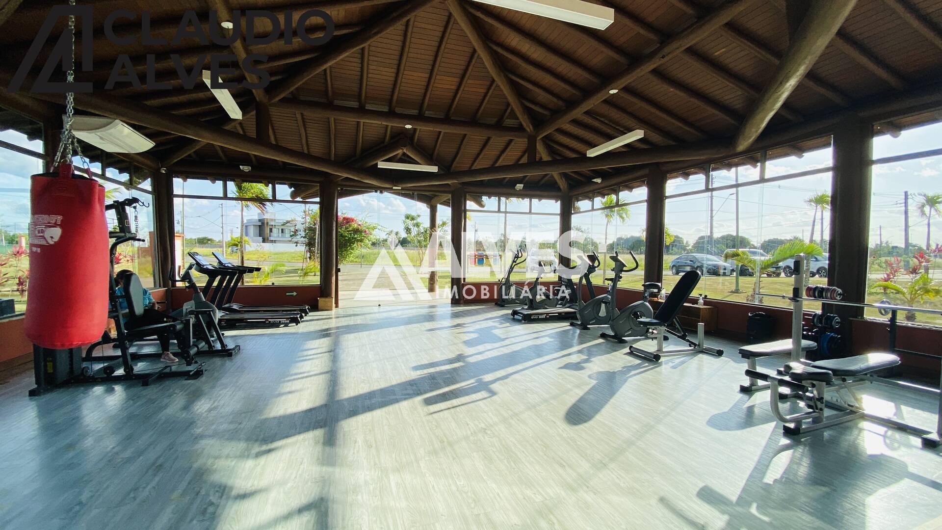 Casa de Condomínio à venda com 4 quartos, 244m² - Foto 47