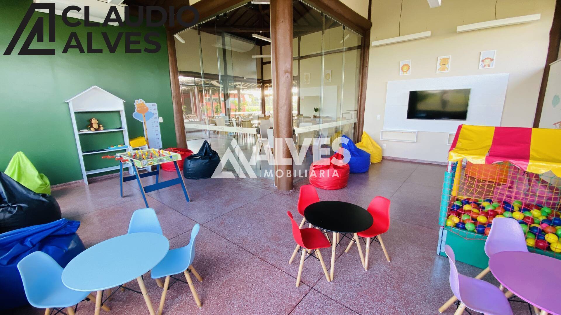 Casa de Condomínio à venda com 4 quartos, 244m² - Foto 43