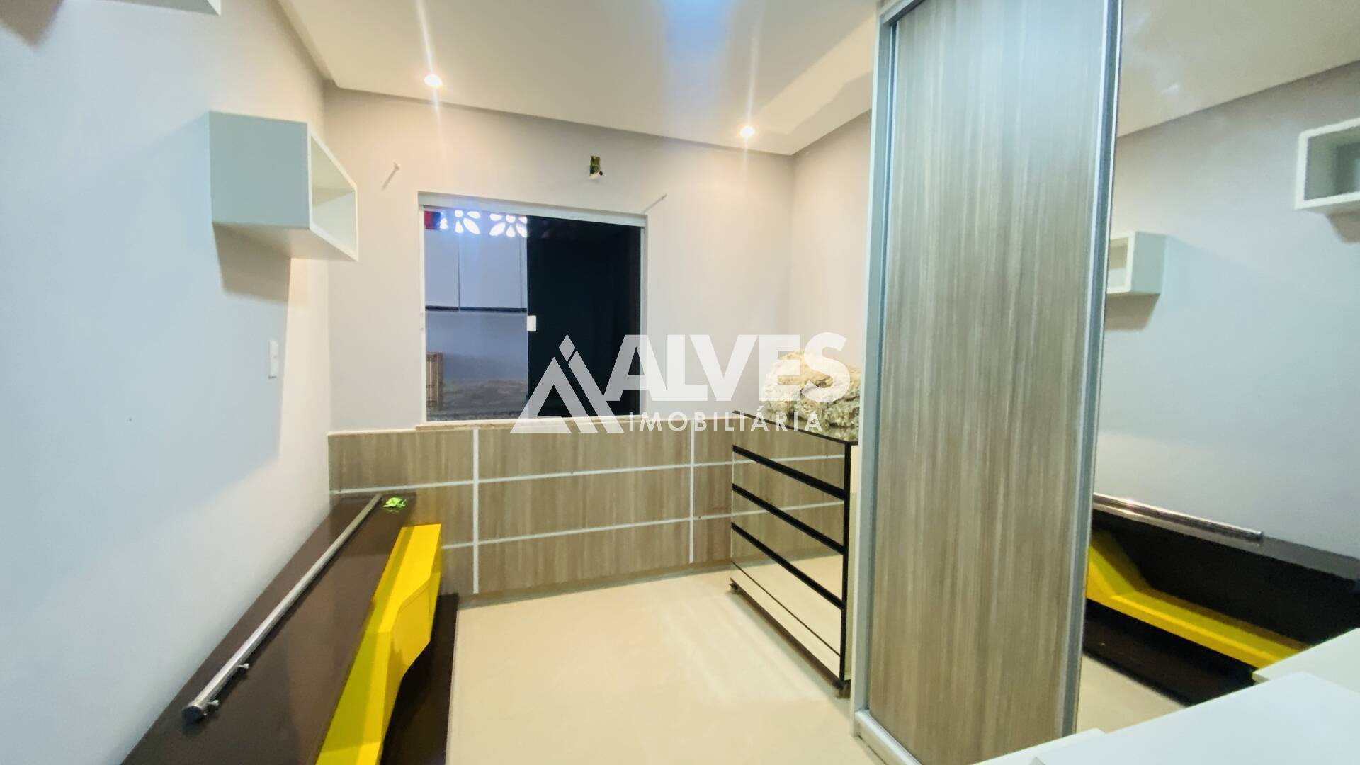 Casa de Condomínio para alugar com 4 quartos, 150m² - Foto 21