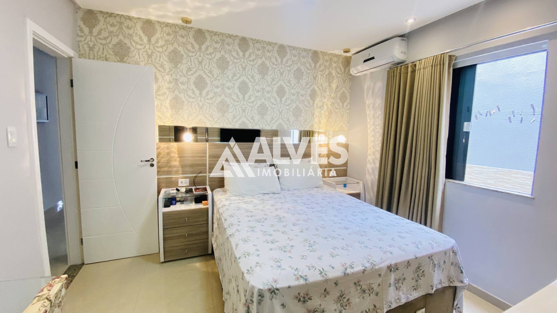 Casa de Condomínio para alugar com 4 quartos, 150m² - Foto 15