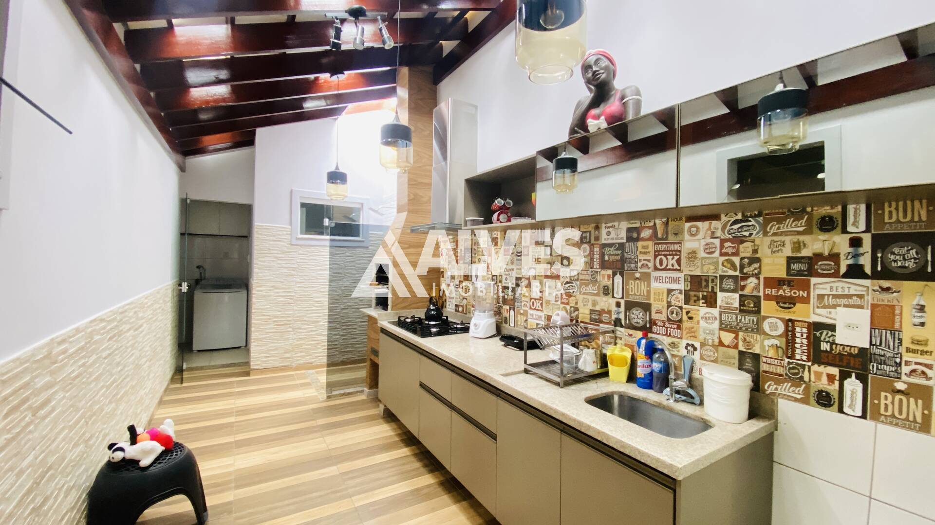 Casa de Condomínio para alugar com 4 quartos, 150m² - Foto 10