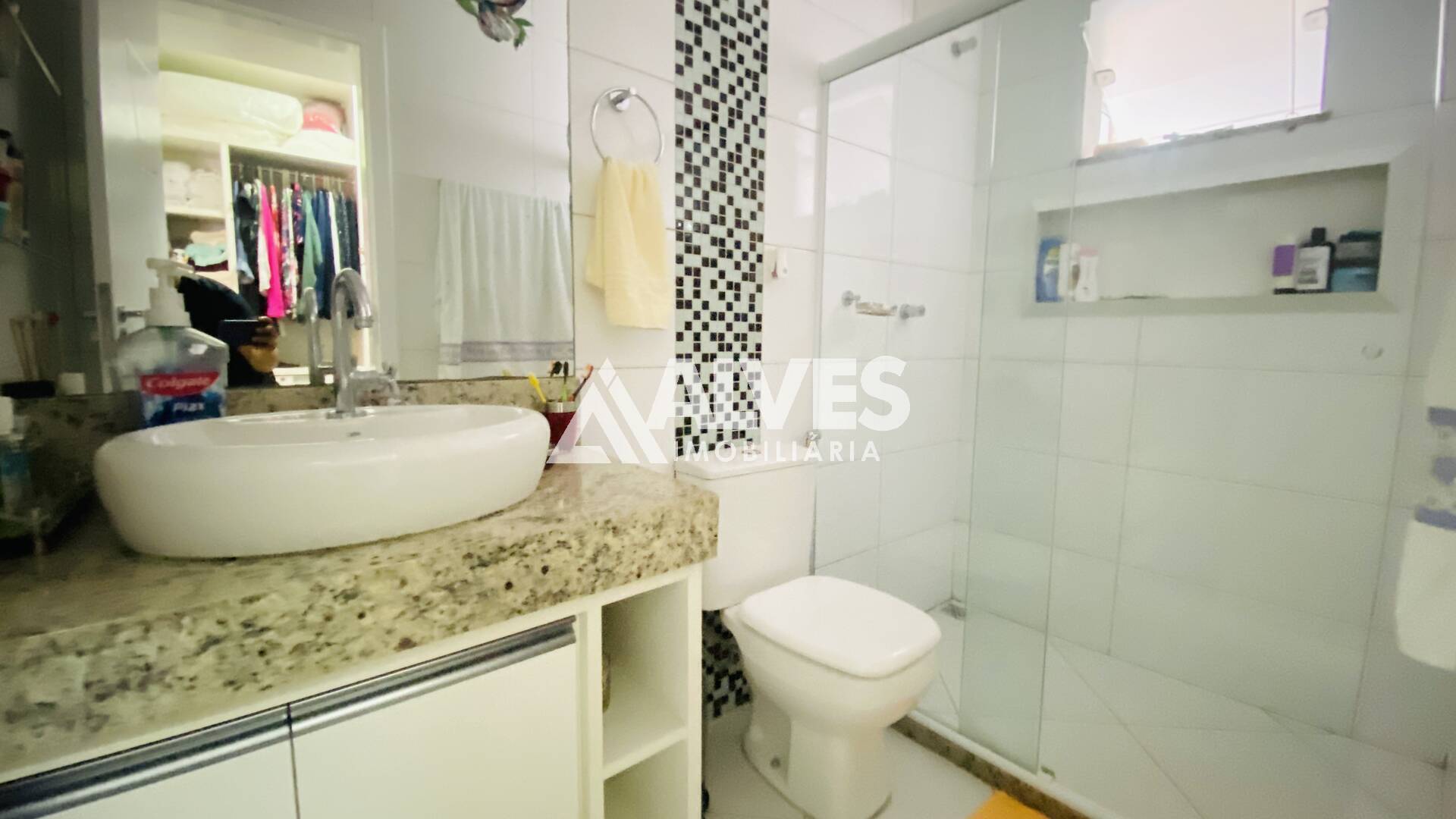 Casa de Condomínio para alugar com 4 quartos, 150m² - Foto 16