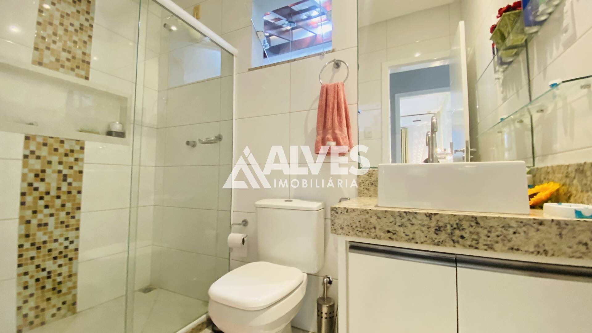 Casa de Condomínio para alugar com 4 quartos, 150m² - Foto 22